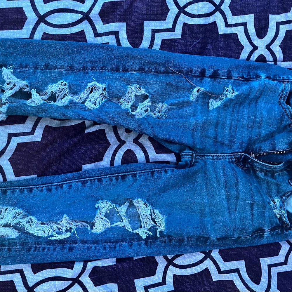 Ripped jeans